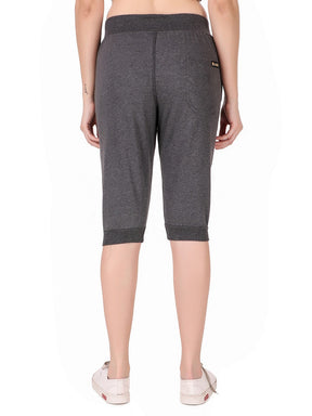 Women's Cotton Three Fourth Capri Shorts With Two Zippered Pockets