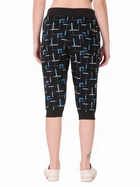 Women's Cotton Three Fourth Capri Shorts With Two Zippered Pockets