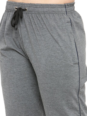 Women's Cotton Three Fourth Capri Shorts With Two Zippered Pockets