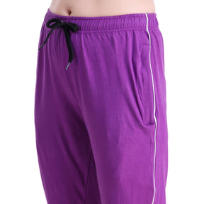 Women's Cotton Three Fourth Capri Shorts With Two Zippered Pockets