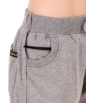 Women's Cotton Three Fourth Capri Shorts With Two Zippered Pockets