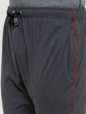 Men's Cotton Three Fourth Capri Shorts With Two Zippered Pockets